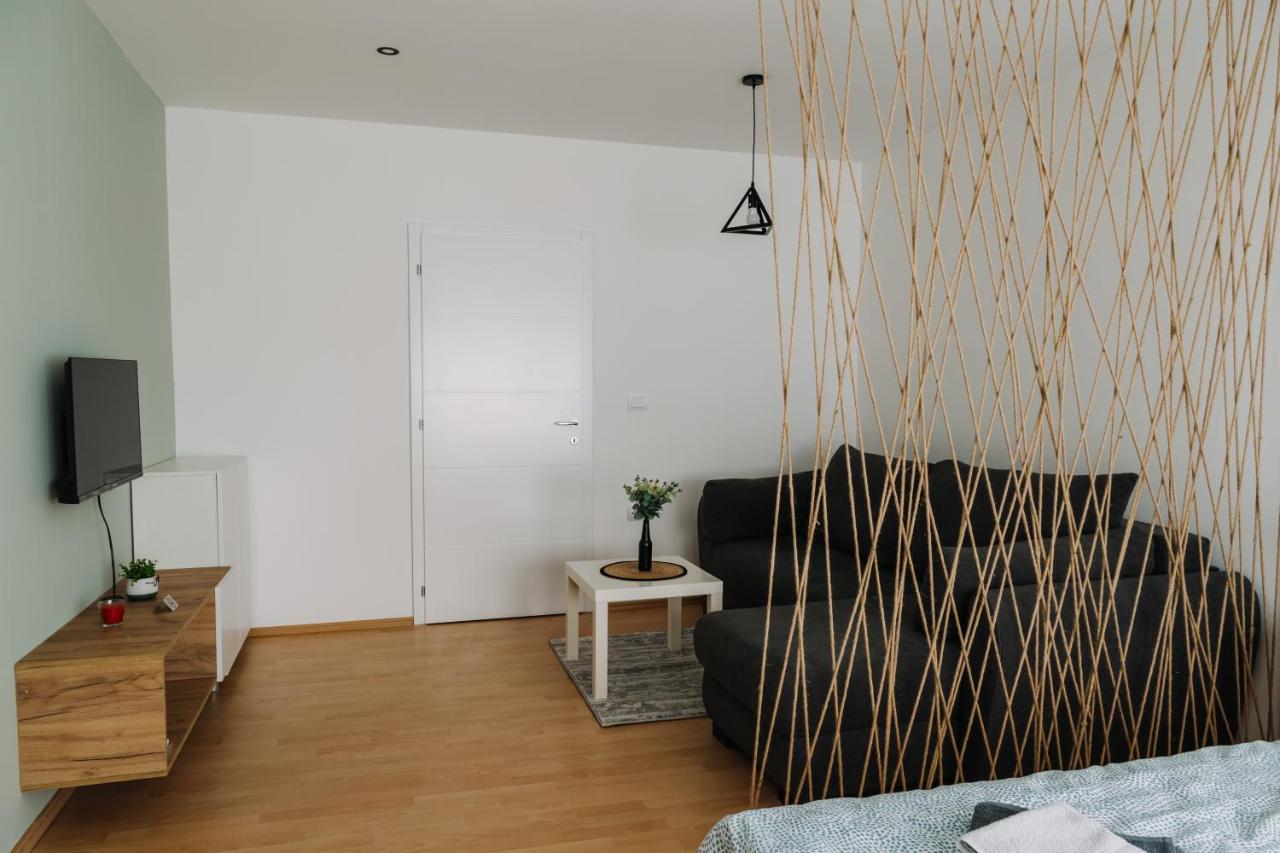 Constantin Inn Nisz Zewnętrze zdjęcie